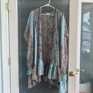 Umgee Kimono style jacket size M/L